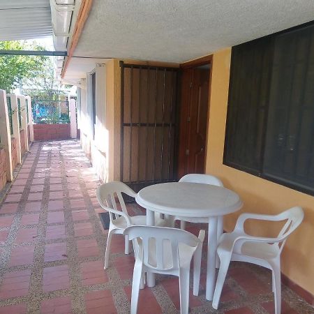 Hostal Green Bay Сан-Андрес Экстерьер фото